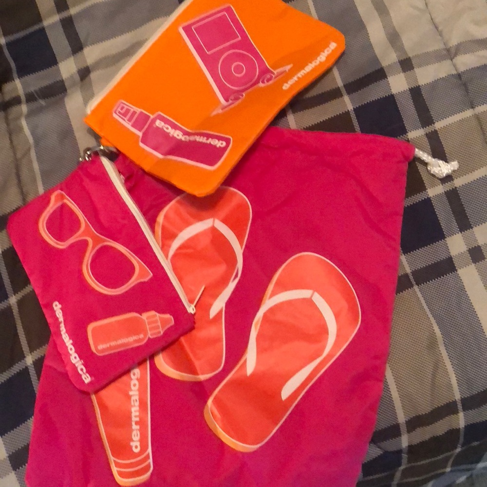 Dermalogica 3 piece summer bag set